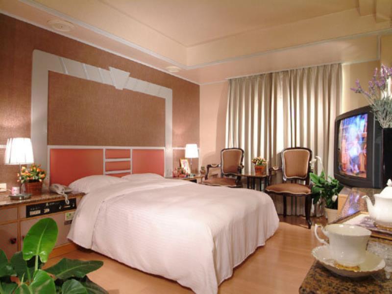 Katherine Plaza Hotel Cao Hùng Ngoại thất bức ảnh