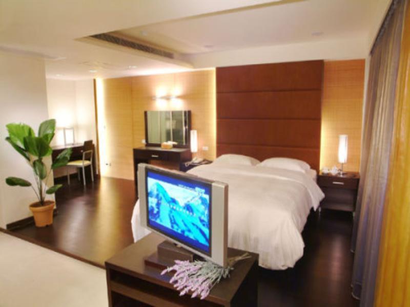 Katherine Plaza Hotel Cao Hùng Ngoại thất bức ảnh