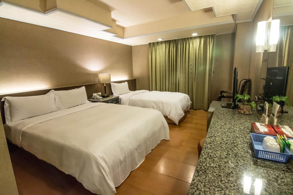 Katherine Plaza Hotel Cao Hùng Ngoại thất bức ảnh