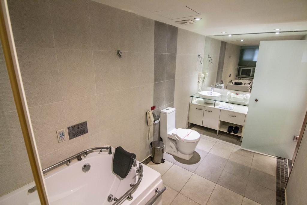 Katherine Plaza Hotel Cao Hùng Ngoại thất bức ảnh